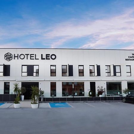 Hotel Leo Monesterio Eksteriør billede