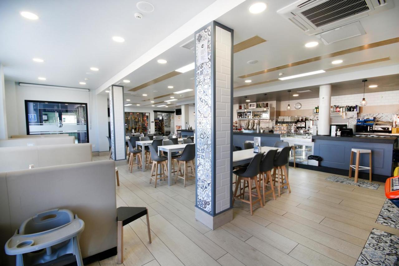 Hotel Leo Monesterio Eksteriør billede