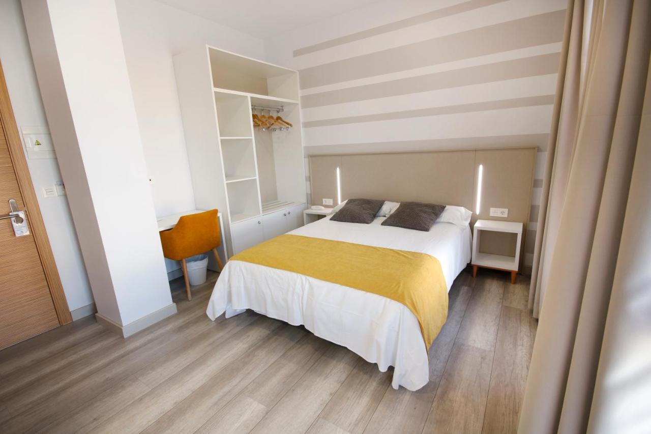 Hotel Leo Monesterio Eksteriør billede