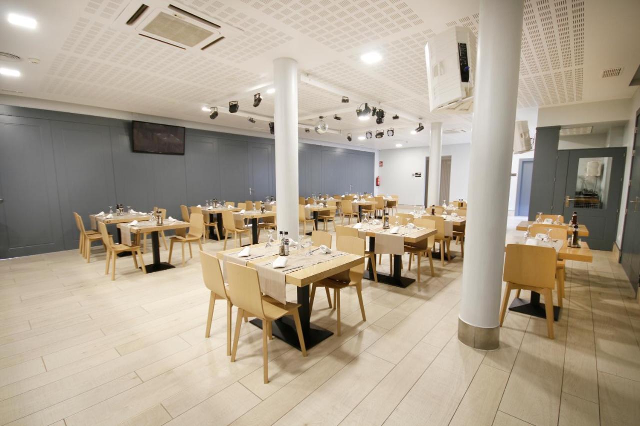 Hotel Leo Monesterio Eksteriør billede