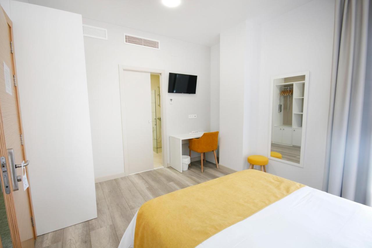 Hotel Leo Monesterio Eksteriør billede