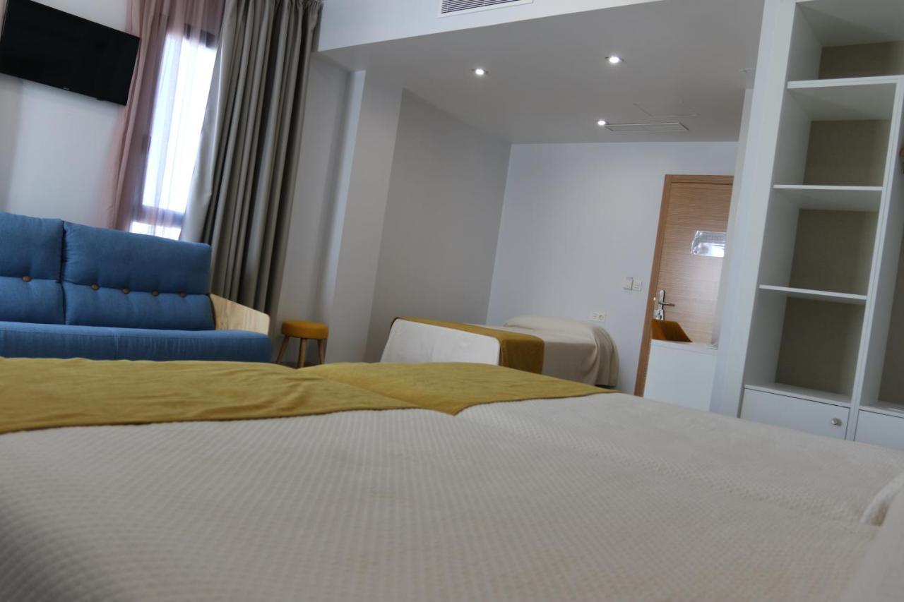 Hotel Leo Monesterio Eksteriør billede