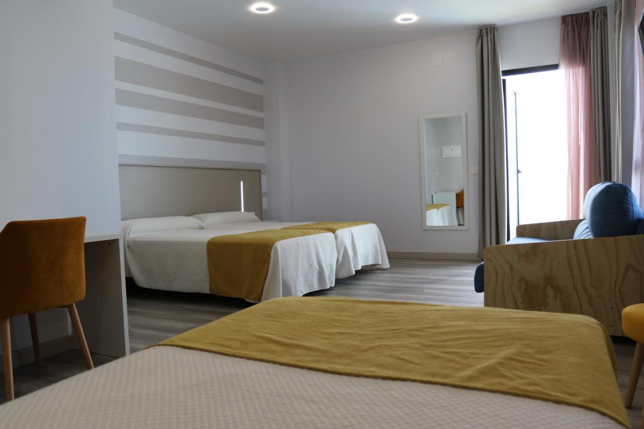 Hotel Leo Monesterio Eksteriør billede