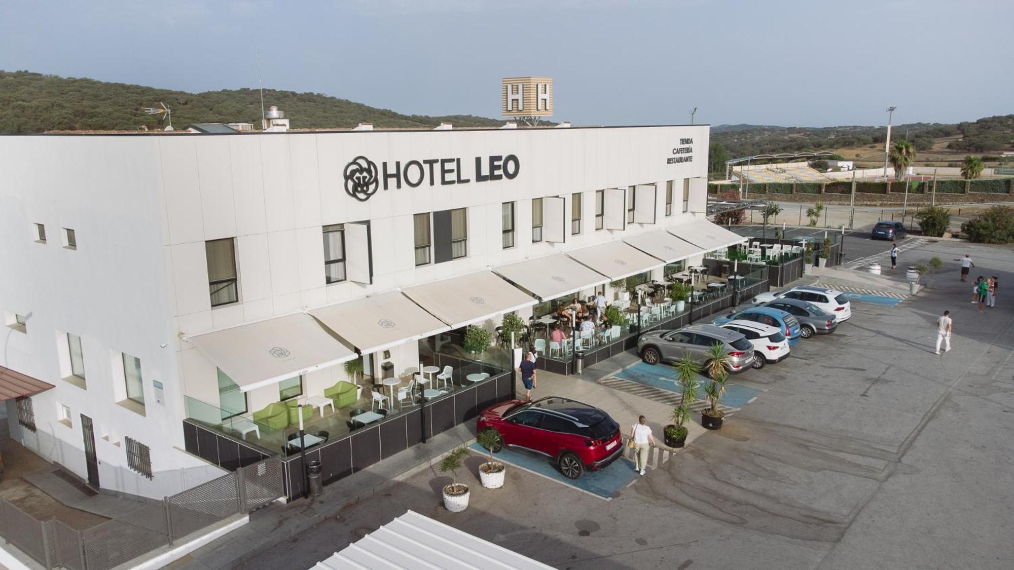 Hotel Leo Monesterio Eksteriør billede